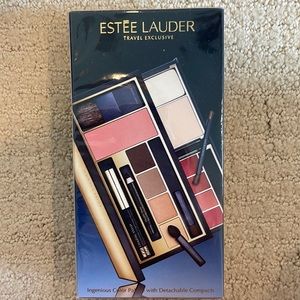 Estee Lauder travel set